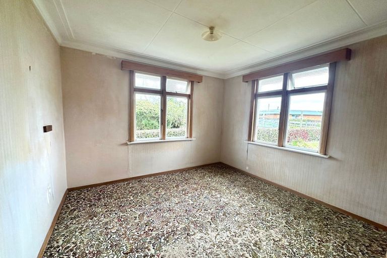 Photo of property in 1 Anderson Street, Stirling, 9231