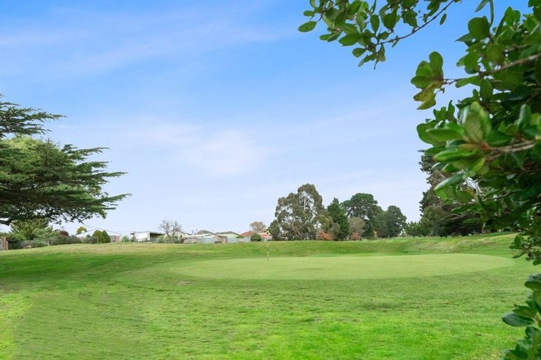 Photo of property in 11 Briarmont Street, Avondale, Christchurch, 8061