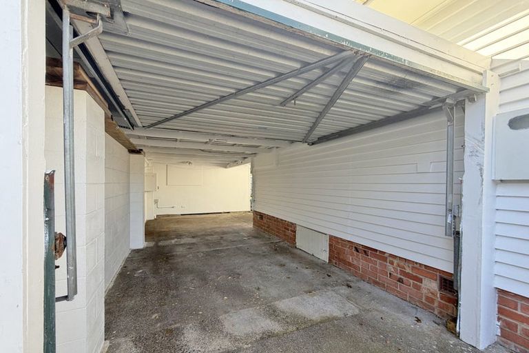 Photo of property in 17 Pandora Place, Pakuranga, Auckland, 2010