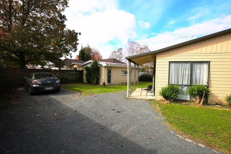 Photo of property in 2 Willis Street, Bader, Hamilton, 3206