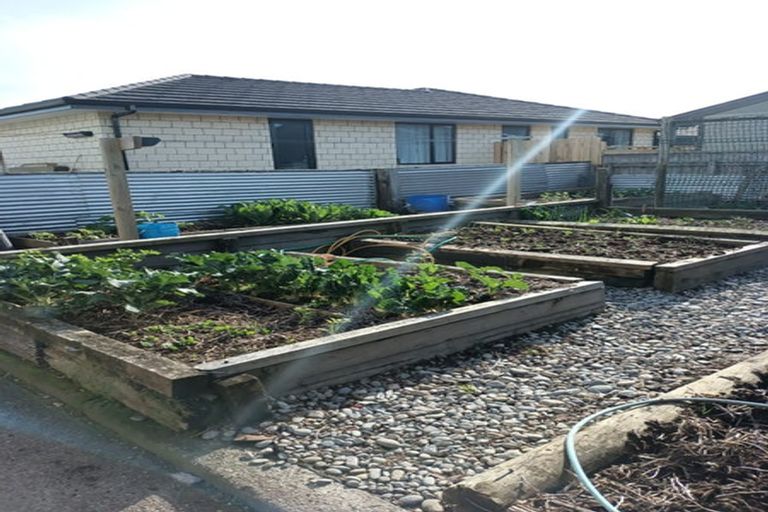 Photo of property in 57 Lyndhurst Street, Westport, 7825