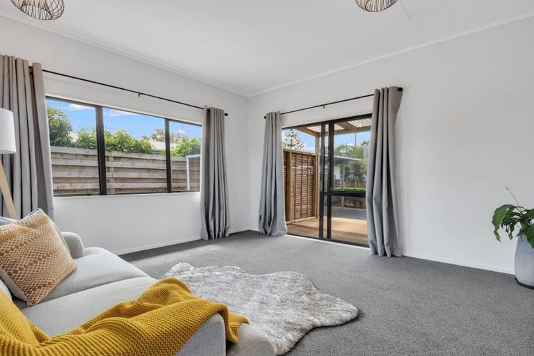 Photo of property in 8a Kaimai Place, Hairini, Tauranga, 3112