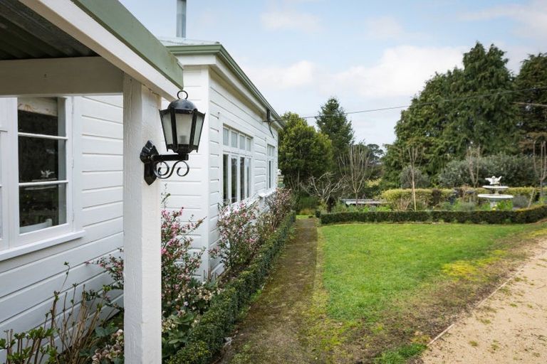 Photo of property in 3 Adolphus Street, Norsewood, 4974