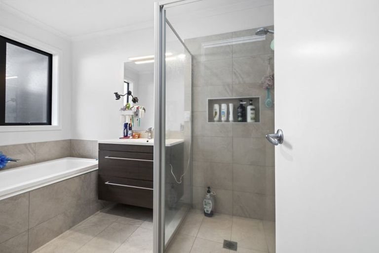 Photo of property in 28 Taiatea Drive, Baverstock, Hamilton, 3200