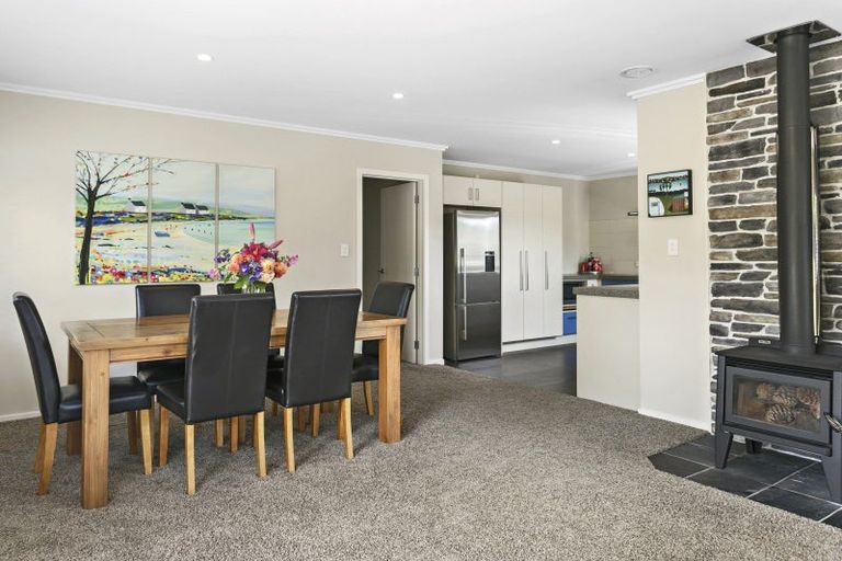 Photo of property in 2/500 Kinloch Road, Kinloch, Taupo, 3377