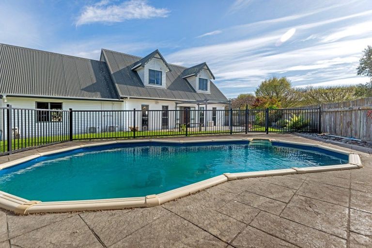 Photo of property in 12 Ruru Avenue, Lytton West, Gisborne, 4010