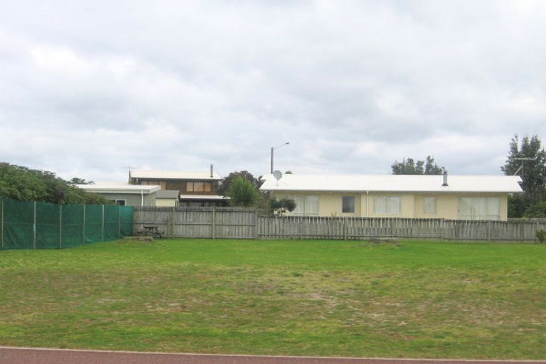 Photo of property in 123 Kowhai Avenue, Matarangi, Whitianga, 3592