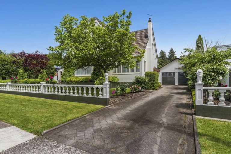 Photo of property in 19 Lewis Road, Lynmore, Rotorua, 3010