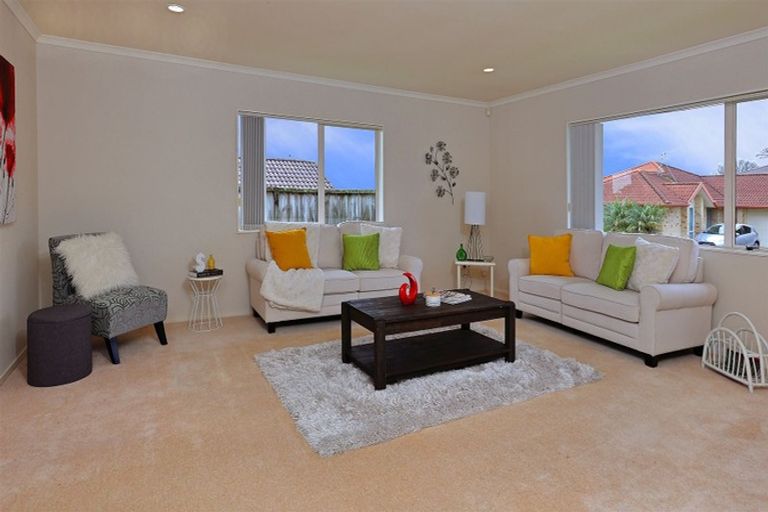 Photo of property in 3 Somerton Rise, Henderson, Auckland, 0612