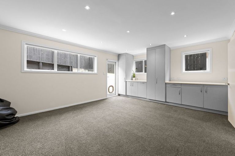 Photo of property in 64 O'halloran Road, Howick, Auckland, 2014