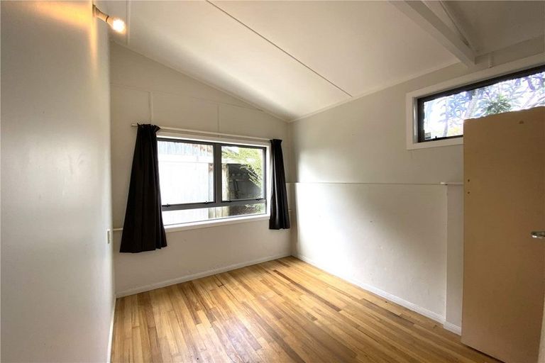 Photo of property in 304 Glengarry Road, Glen Eden, Auckland, 0602