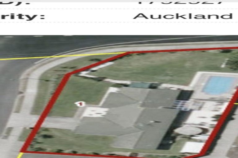 Photo of property in 1 Solan Drive, Waimauku, 0812