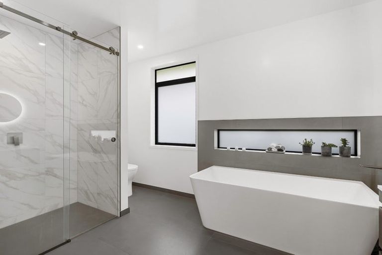 Photo of property in 8 Waitaha Place, Ruakaka, 0116