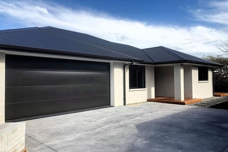 Photo of property in 3 Upper Kingsley Street, Leamington, Cambridge, 3432