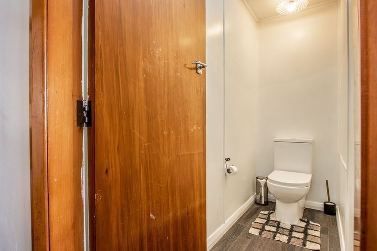 Photo of property in 9 Temuera Street, Otaki, 5512