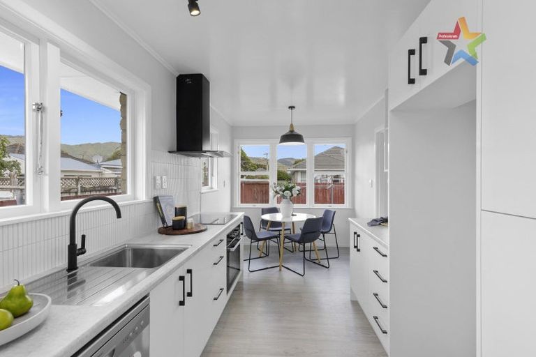 Photo of property in 16 Cottle Street, Avalon, Lower Hutt, 5011