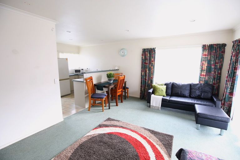 Photo of property in 2 Willis Street, Bader, Hamilton, 3206