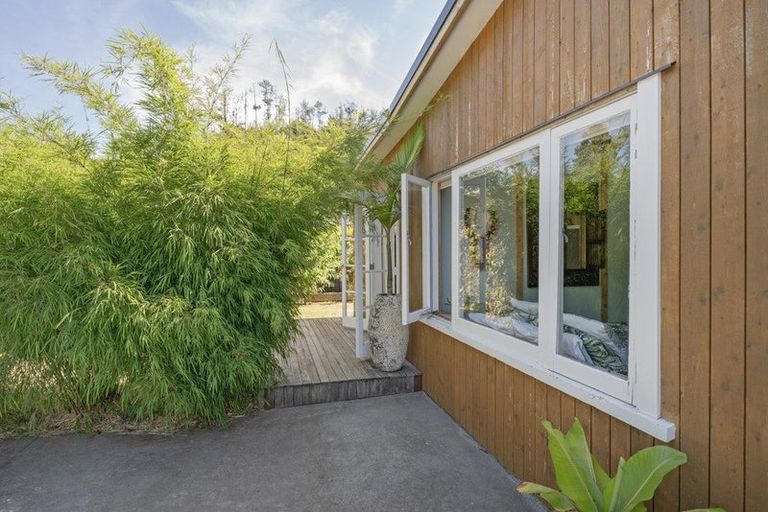 Photo of property in 8 Laycock Road, Tairua, 3508