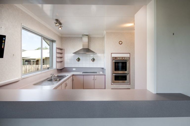 Photo of property in 19a Newbourne Crescent, Redwoodtown, Blenheim, 7201