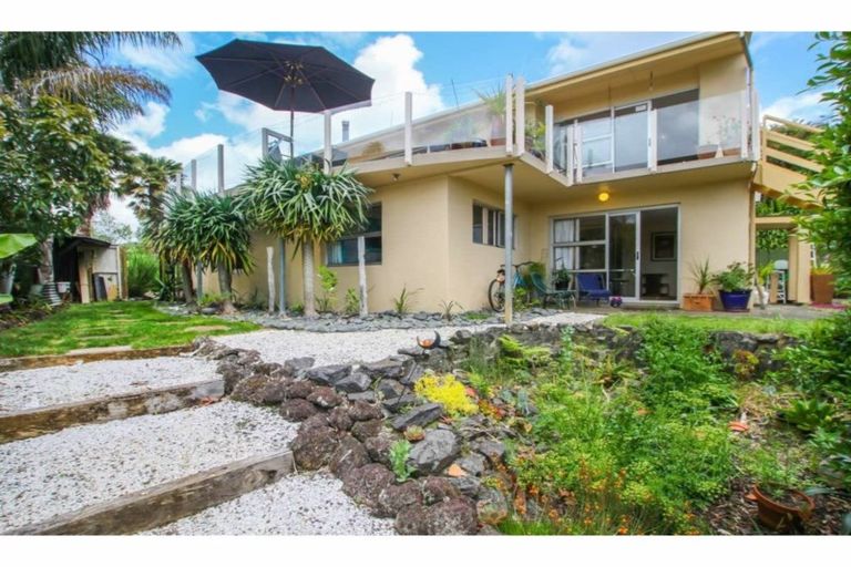 Photo of property in 95 Landing Road, Kerikeri, 0230