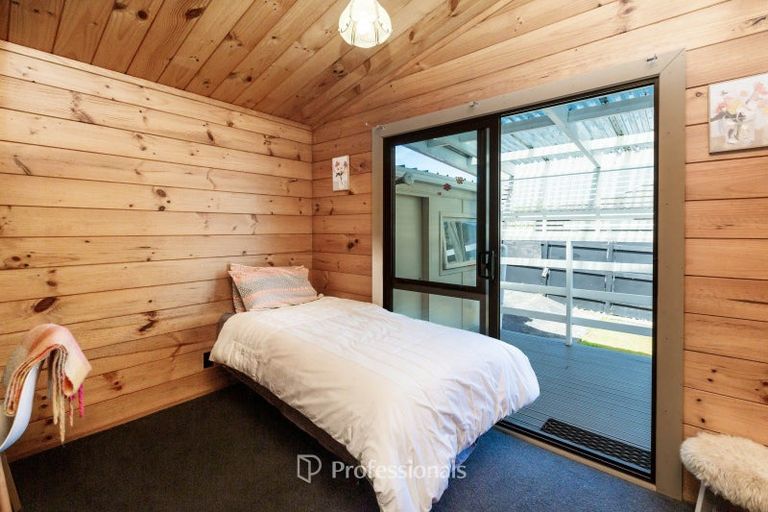 Photo of property in 2/23 Roband Crescent, Brown Owl, Upper Hutt, 5018