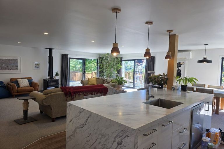 Photo of property in 17 Tauroa Road, Havelock North, 4130