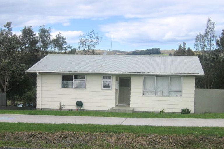 Photo of property in 5 Boundary Road, Hikurangi, 0114