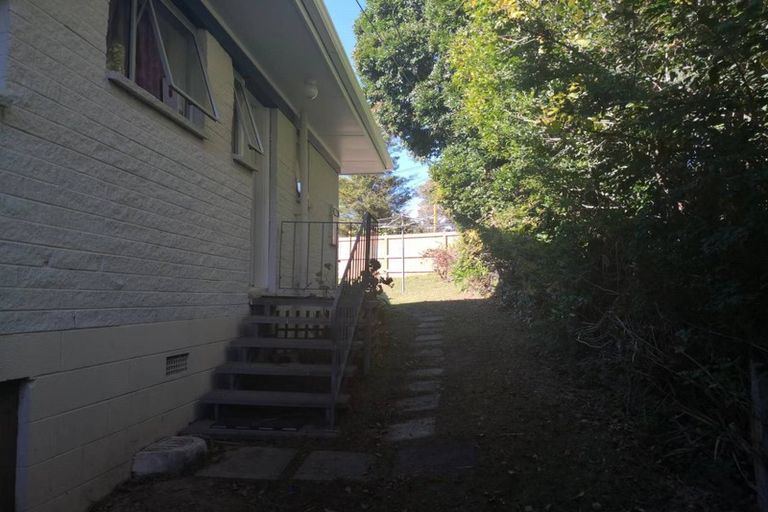 Photo of property in 1/454 East Coast Road, Windsor Park, Auckland, 0630