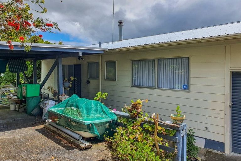 Photo of property in 4 Smeath Road, Kawakawa, 0210