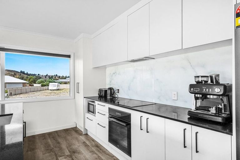 Photo of property in 40 Albert Drive, Clyde, 9330