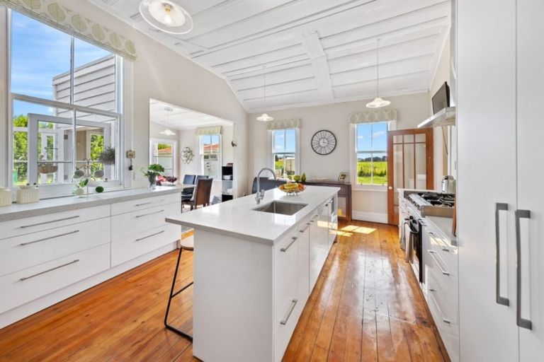 Photo of property in 557 Waiuku Road, Mauku, Pukekohe, 2678