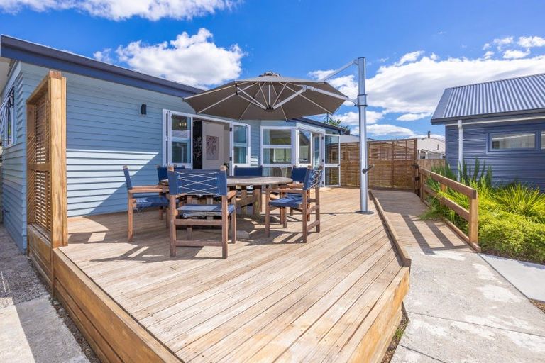 Photo of property in 15 Vine Street, Hillcrest, Hamilton, 3216