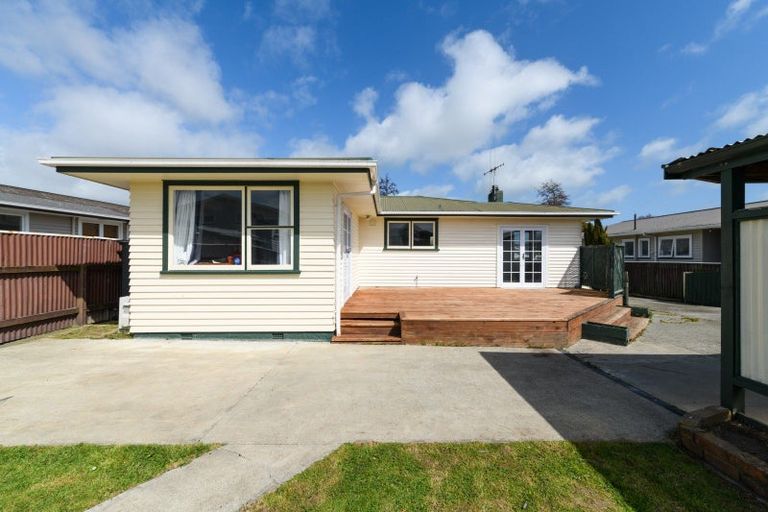 Photo of property in 27 Aspiring Avenue, Milson, Palmerston North, 4414