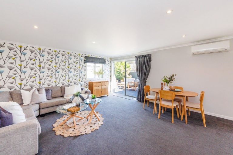 Photo of property in 322a College Street, West End, Palmerston North, 4410