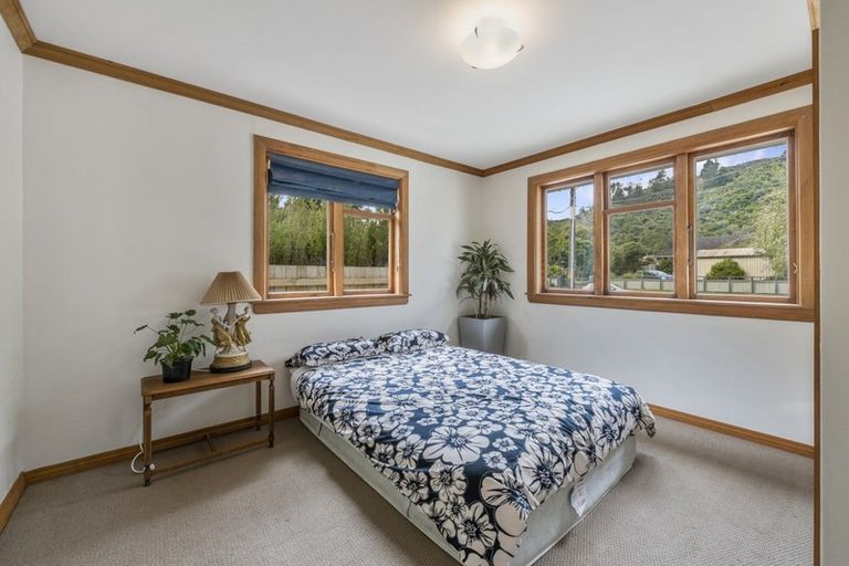 Photo of property in 30 Black Beech Street, Birchville, Upper Hutt, 5018