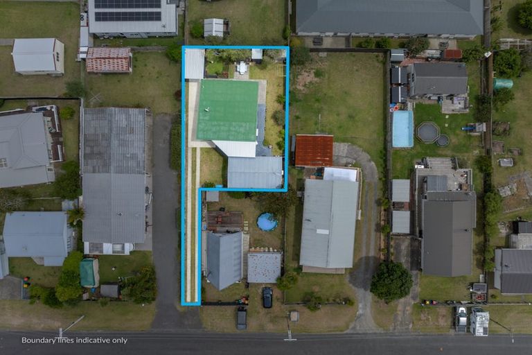 Photo of property in 104b Tamaki Road, Whangamata, 3620