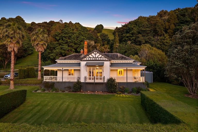 Photo of property in 725 Woodcocks Road, Kaipara Flats, Warkworth, 0981