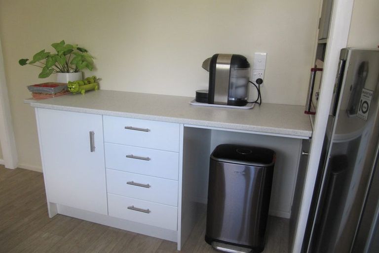 Photo of property in 31a Constable Road, Waiuku, 2123