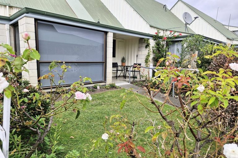 Photo of property in St Lukes Village, 196 Vigor Brown Street, Napier South, Napier, 4110