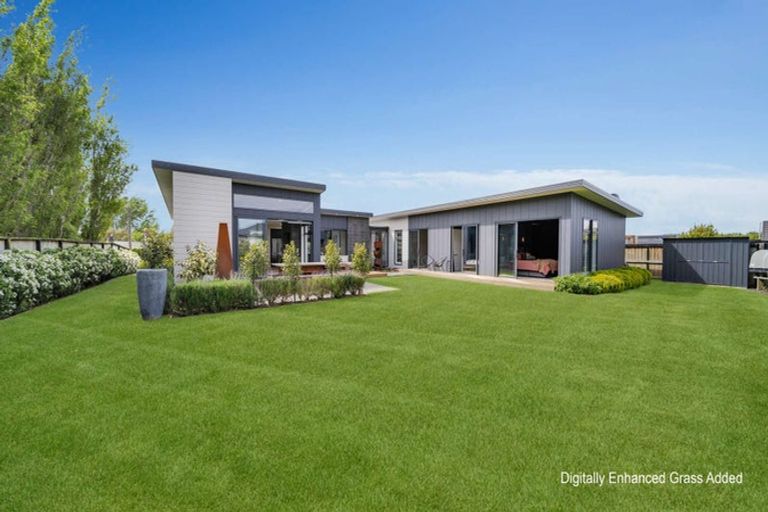 Photo of property in 92 Weston Road, Weston, Oamaru, 9401