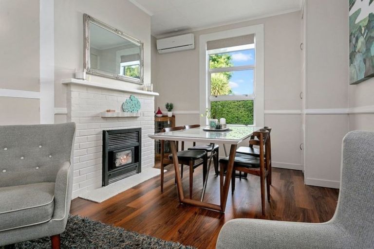 Photo of property in 30 Clare Street, Cambridge, 3434