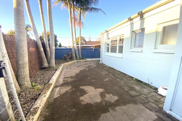 Photo of property in 493c Devonport Road, Tauranga South, Tauranga, 3112