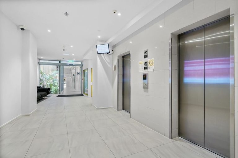 Photo of property in Soho Apartments, 405/74 Taranaki Street, Te Aro, Wellington, 6011