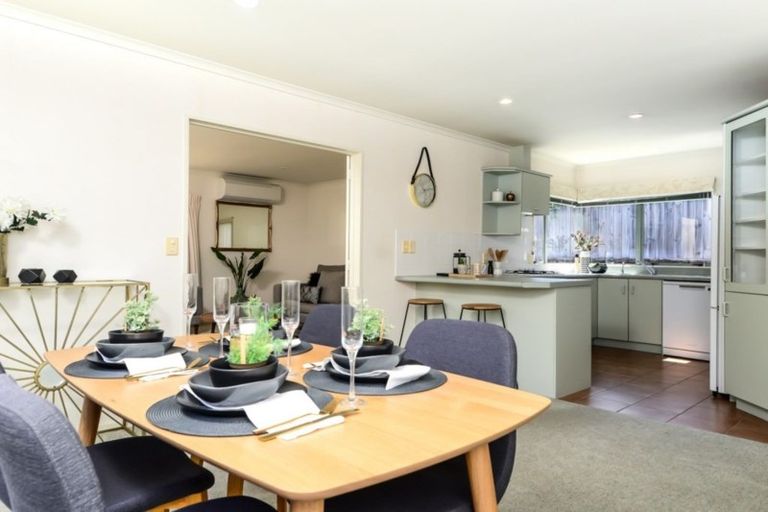 Photo of property in 4 Melfort Place, Nawton, Hamilton, 3200