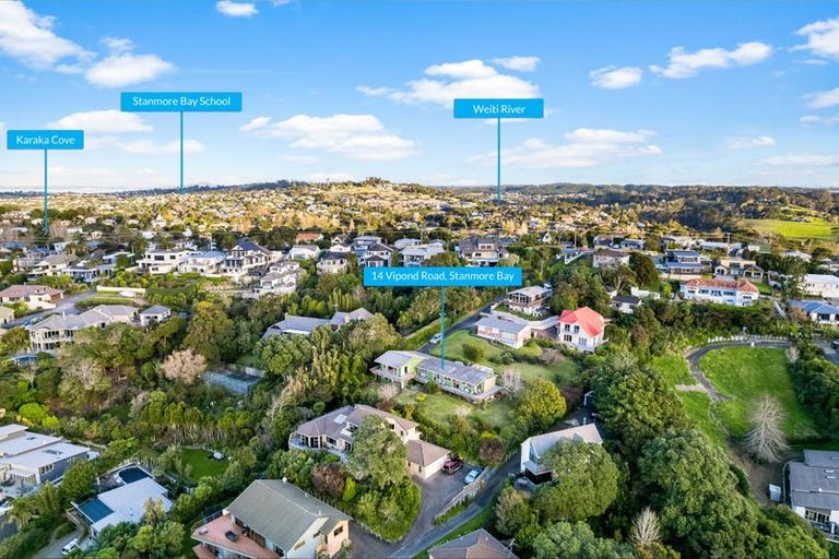 Photo of property in 14 Vipond Road, Stanmore Bay, Whangaparaoa, 0932