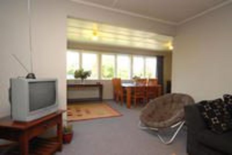 Photo of property in 28 Elliott Crescent, Havelock North, 4130