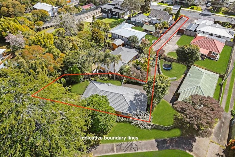 Photo of property in 188a Henderson Valley Road, Henderson, Auckland, 0612