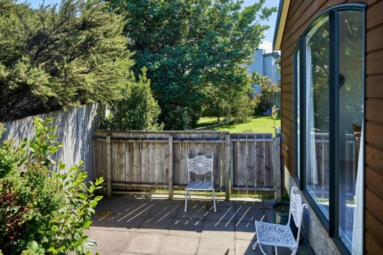 Photo of property in 46c Navigation Drive, Whitby, Porirua, 5024