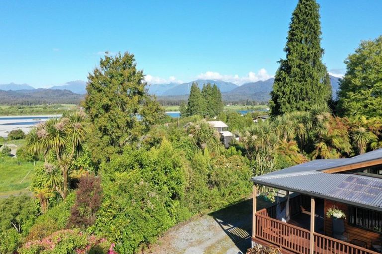 Photo of property in 226 Woodstock-rimu Road, Ruatapu, Hokitika, 7883