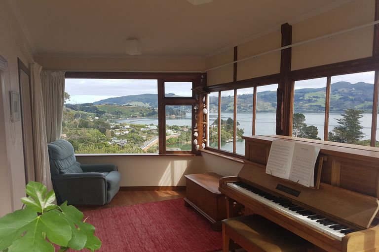 Photo of property in 75 Oxley Crescent, Broad Bay, Dunedin, 9014